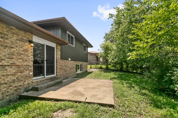 3518 JACQUELINE DR
