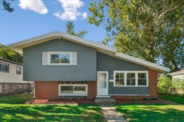 15218 HASTINGS DR