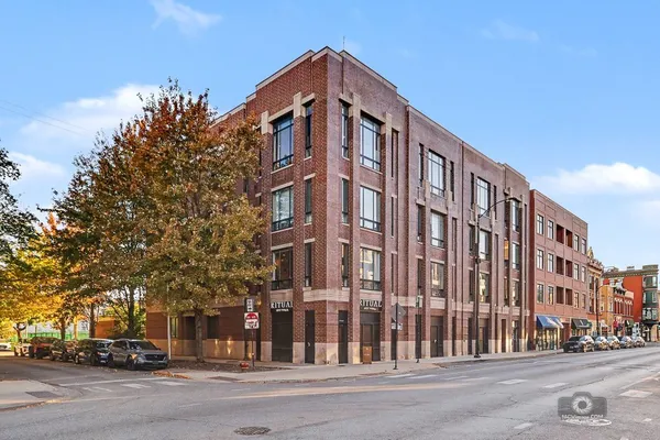 1550 N BELL AVE 4A