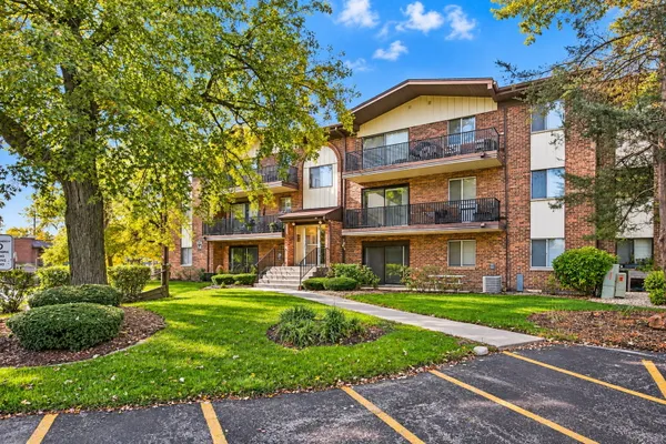 5225 JAMES LN 1405