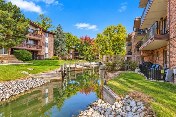 5225 JAMES LN 1405