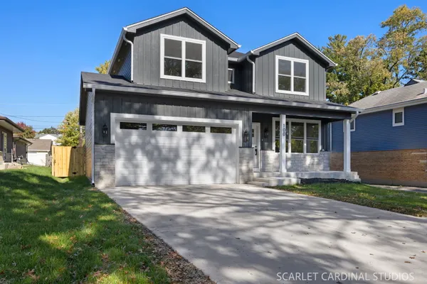 100 E ADAMS AVE