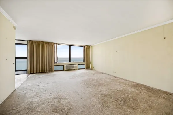 1500 SHERIDAN RD 8L