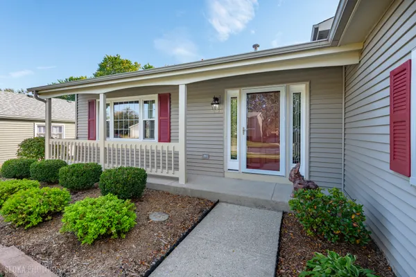 4819 W GLENBROOK TRL