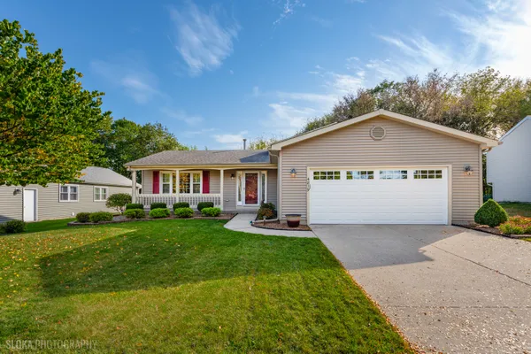 4819 W GLENBROOK TRL