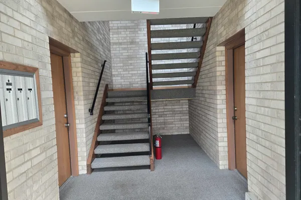 11131 WISCONSIN CT 2D
