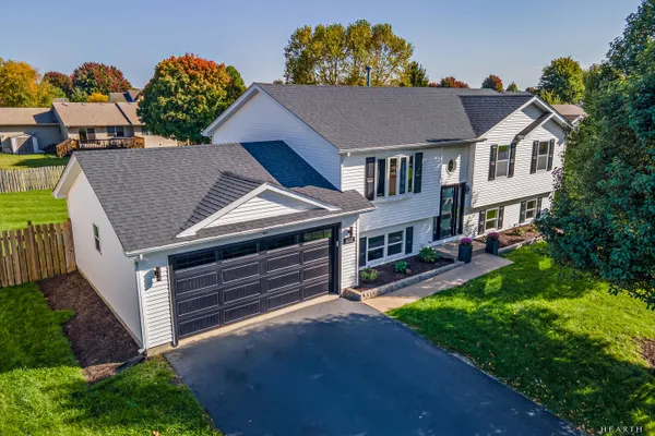 612 WIMBLETON TRL