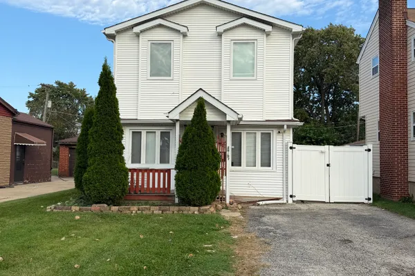 4115 WESLEY TER