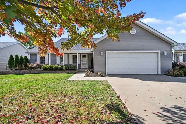 1159 SWAN DR