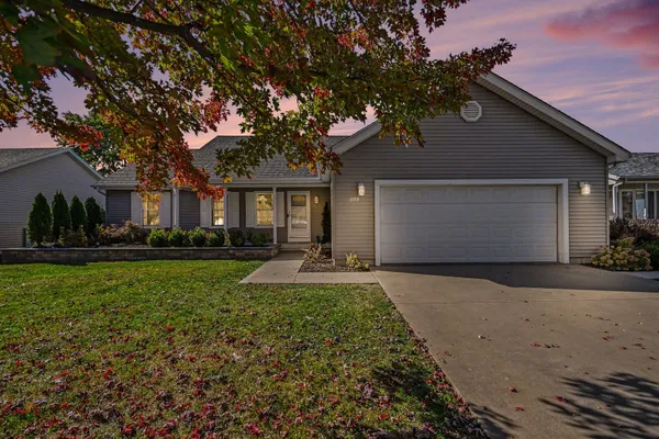 1159 SWAN DR
