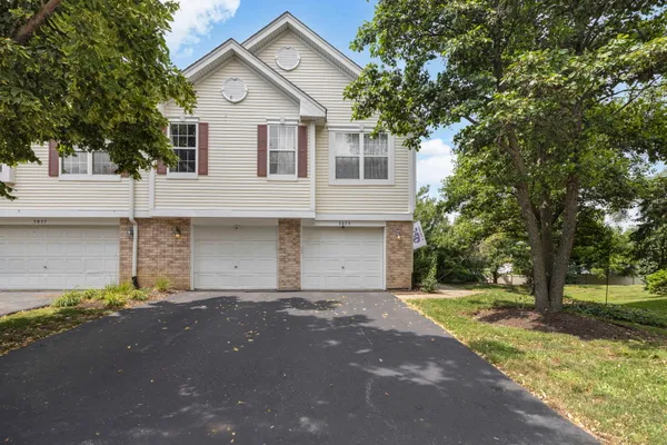 3059 TANGLEY OAKS TRL