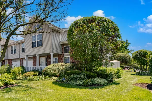 14704 KENTON AVE 14704