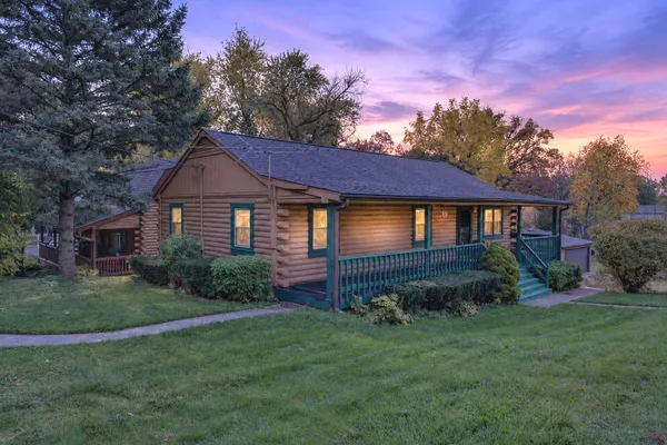 50 HIGHVIEW AVE