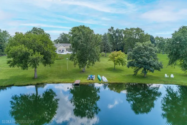 62 DUNDEE LN