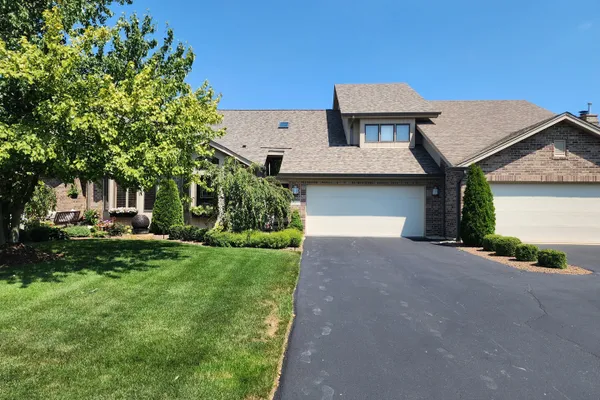 10472 BROOKRIDGE CREEK DR