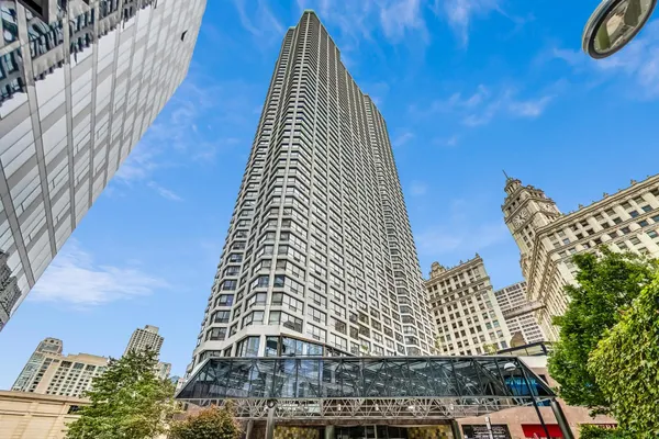 405 N WABASH AVE 715