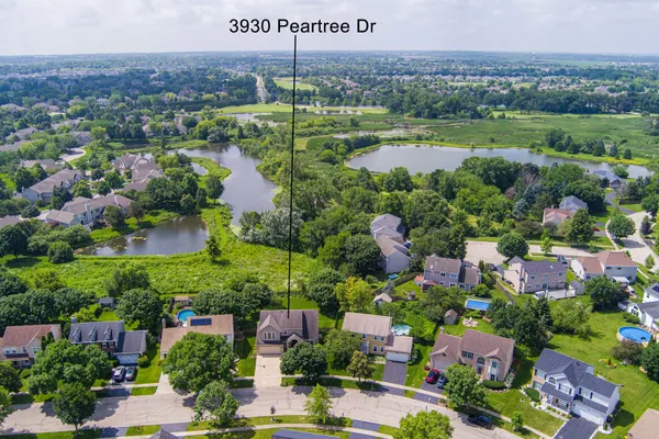 3930 PEARTREE DR