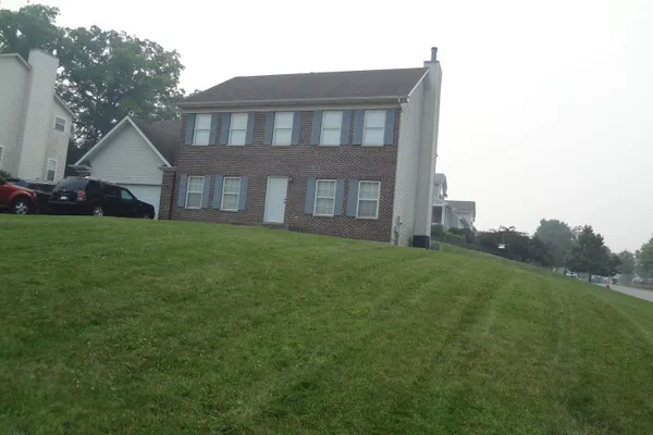 1035 DEER CREEK RD