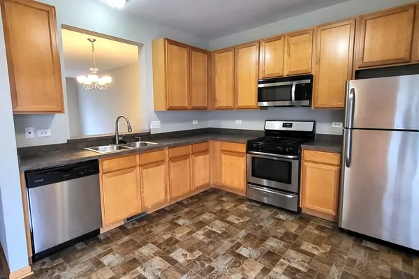 3348 CAMERON DR