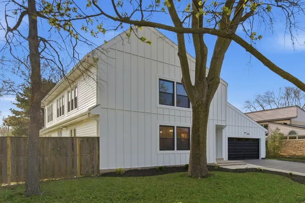 48 BIRCHWOOD AVE