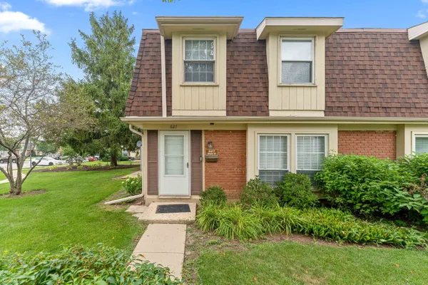 627 SHAW CT