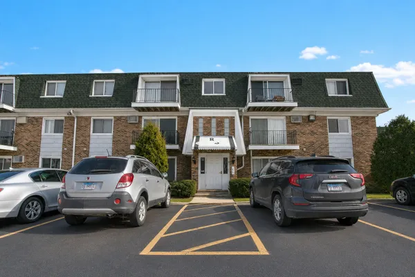 10310 RIDGELAND AVE 208