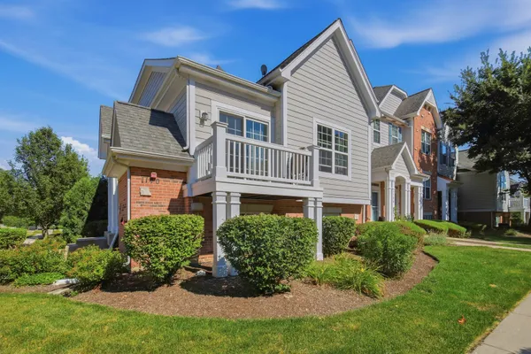 1138 JORDAN CIR