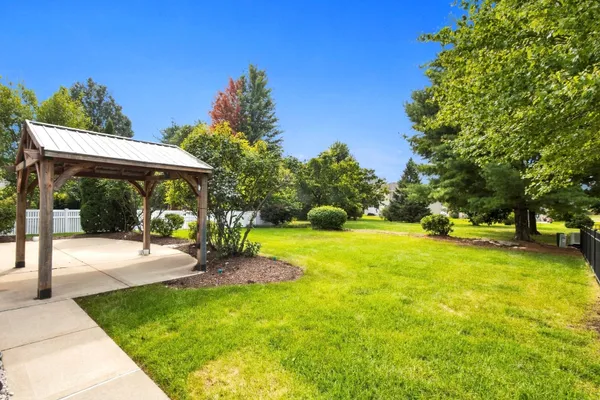 1009 CALLAWAY DR