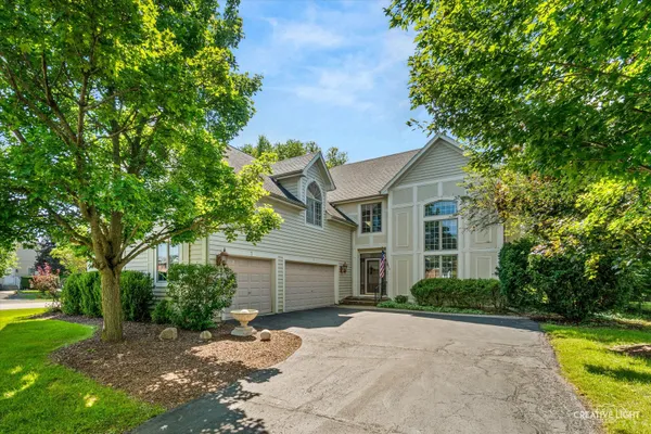 4N468 S ROBERT FROST CIR