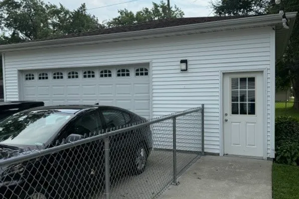 524 GORDON DR