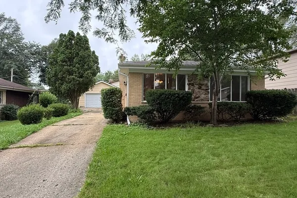 506 RYAN LN