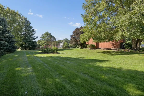 12504 PINE DR