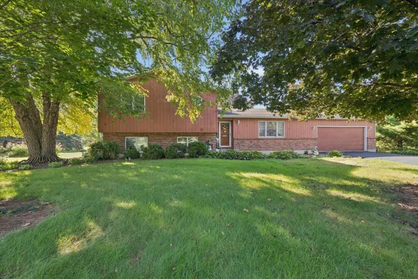 12504 PINE DR