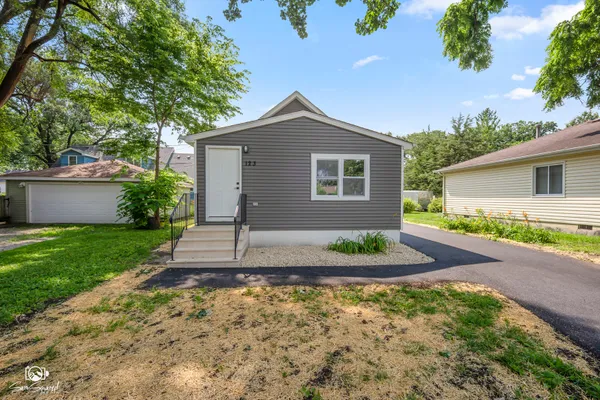 123 PICNIC ST