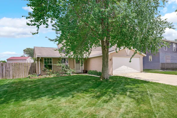 20547 S FRANKFORT SQUARE RD
