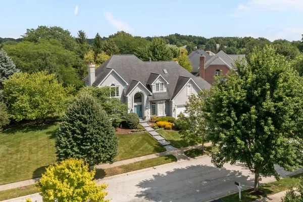 2506 ROYAL ST GEORGES CT