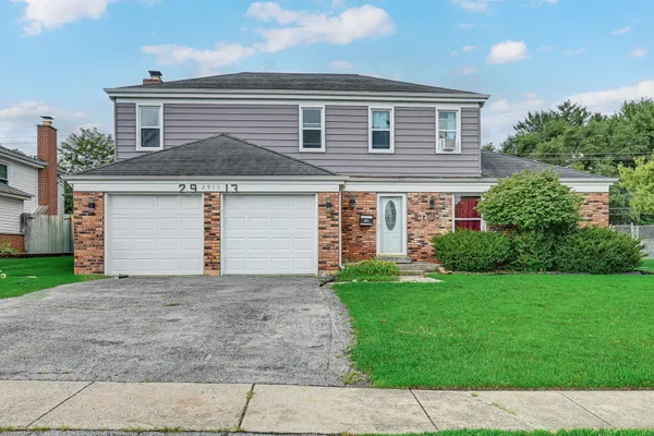 2913 GREENWOOD RD