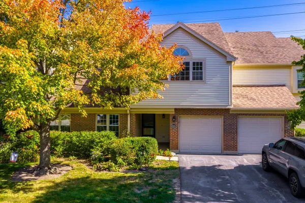 625 SUTTON CT