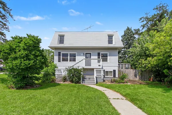 426 REDWING DR