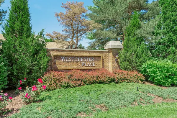 2821 ASHTON CT