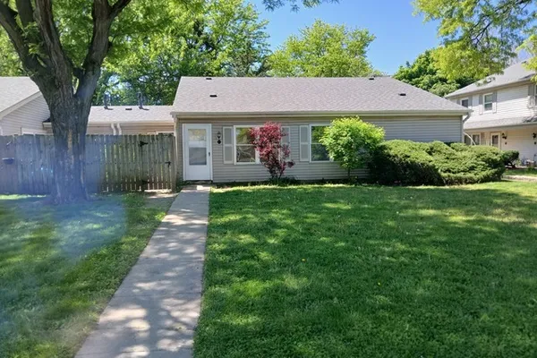 12 FERNWOOD DR O