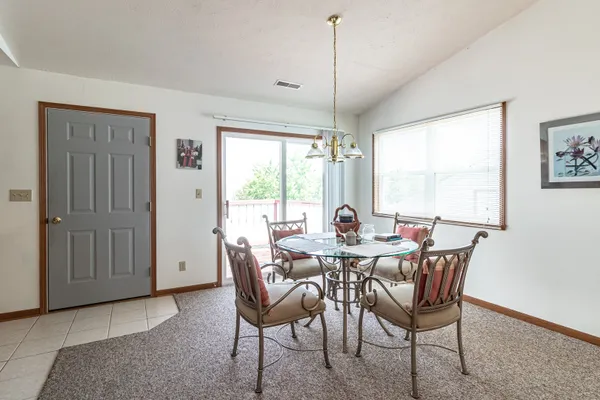 7349 WALLINGFORD WAY 7349