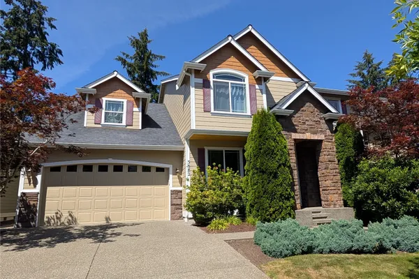 3882 CAMERON DR