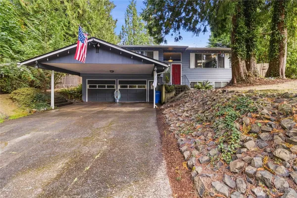 134 E CANYON VIEW DR