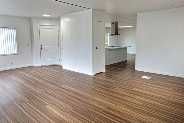 15401 WASHINGTON AVE 3