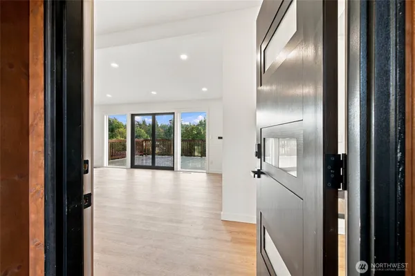11224 35TH AVE