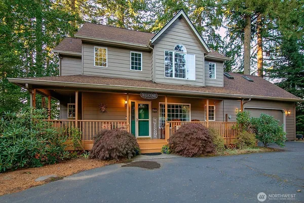 130 MOSSWOOD LN