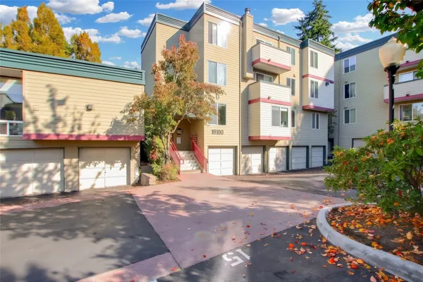 18100 15TH AVE D120