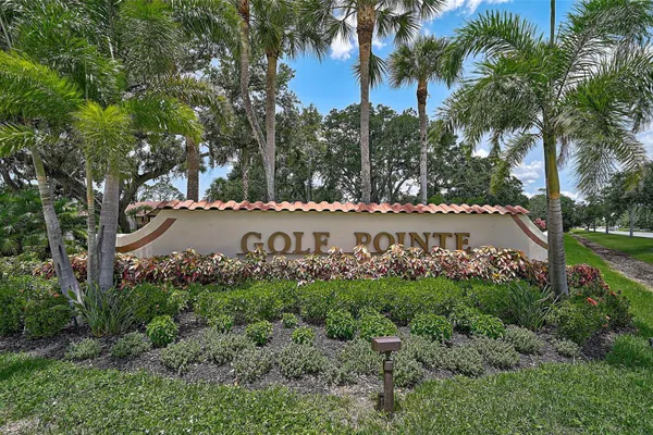 7341 GOLF POINTE CIR