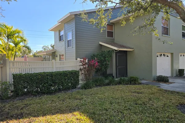 4181 CENTER POINTE CIR 91B